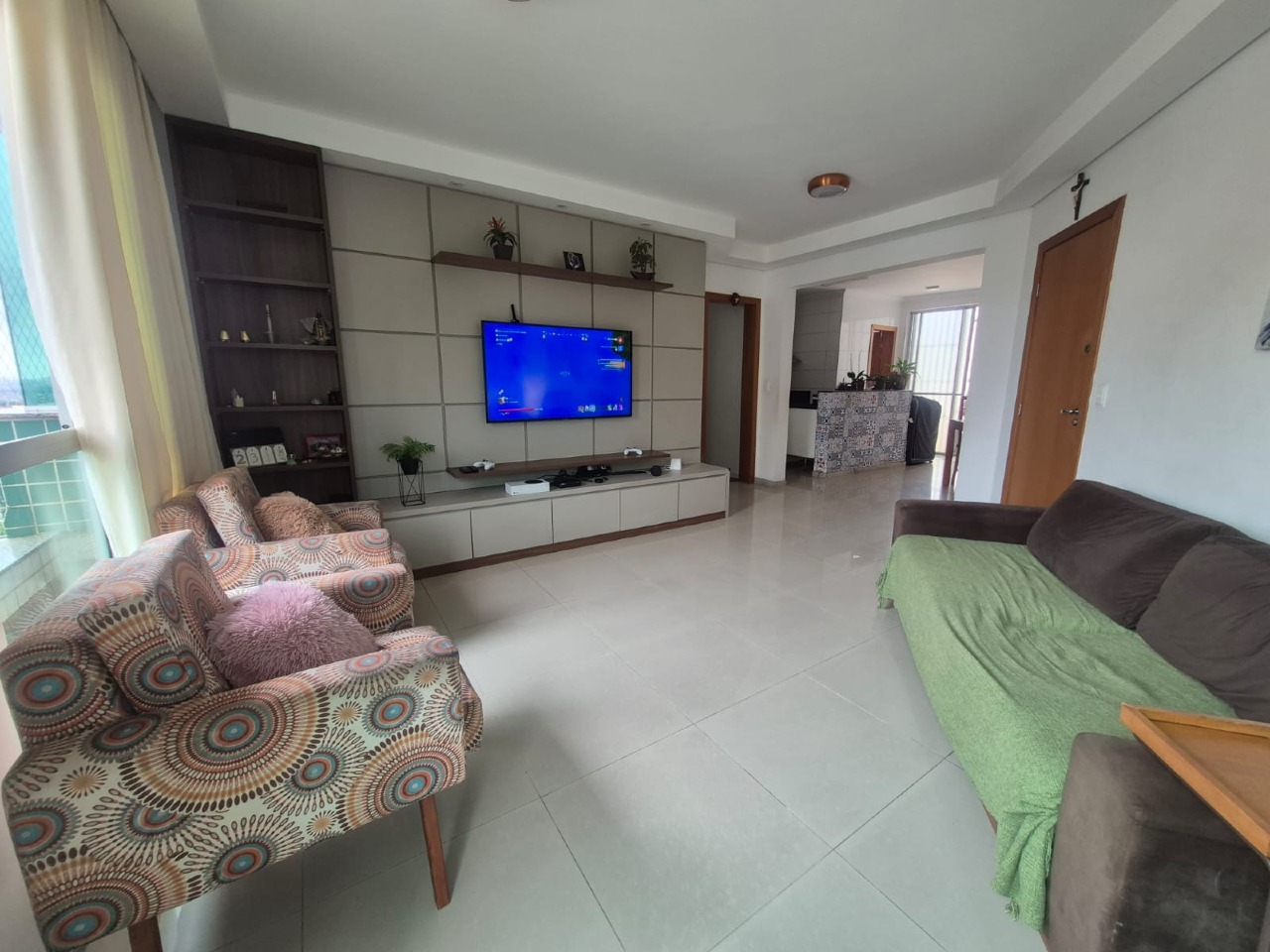 Imagem do imóvel Área privativa para aluguel, 4 quartos, 1 suíte, 3 vagas, Buritis - Belo Horizonte/MG