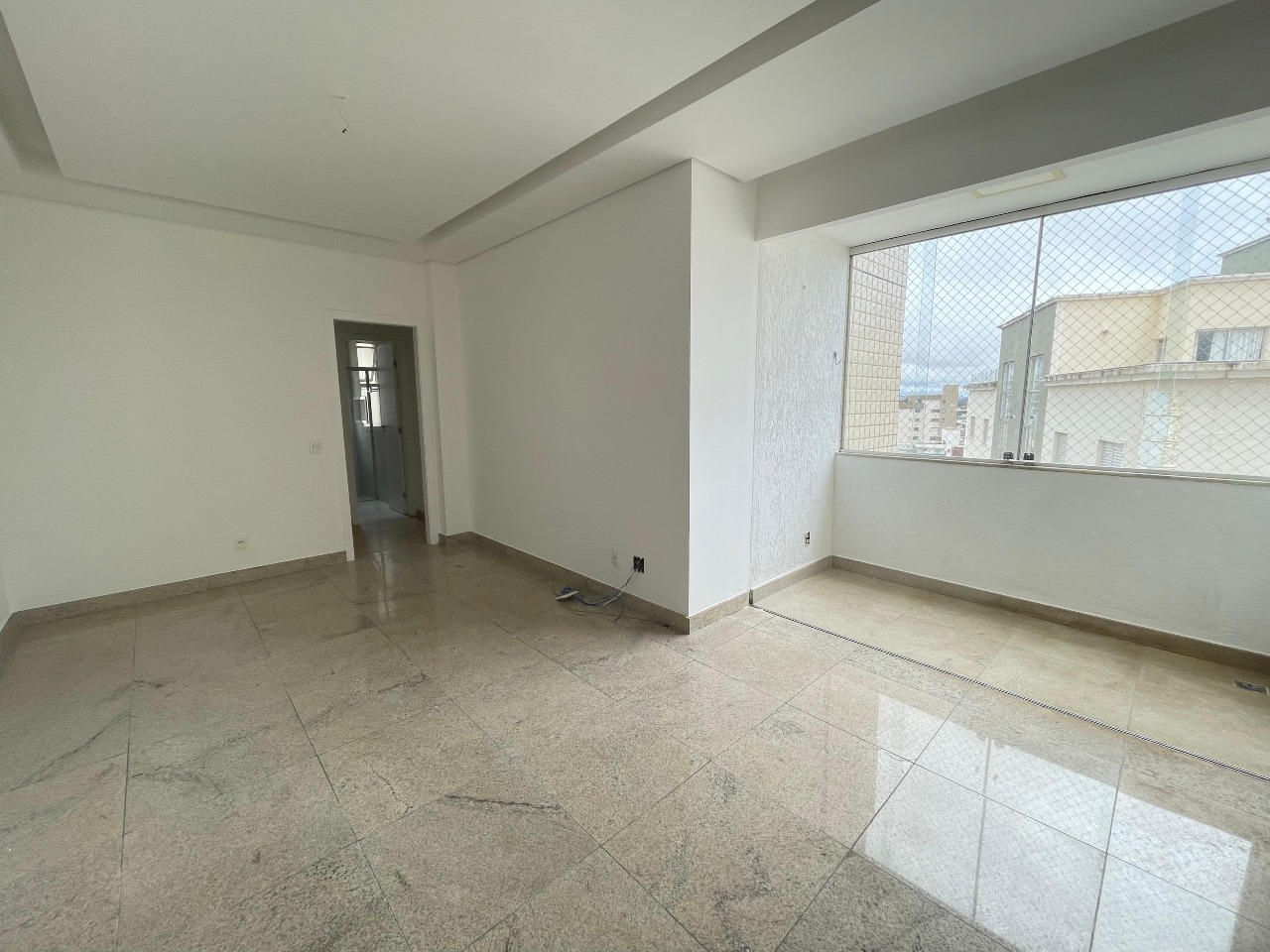 Imagem do imóvel Apartamento para aluguel, 3 quartos, 1 suíte, 2 vagas, Buritis - Belo Horizonte/MG