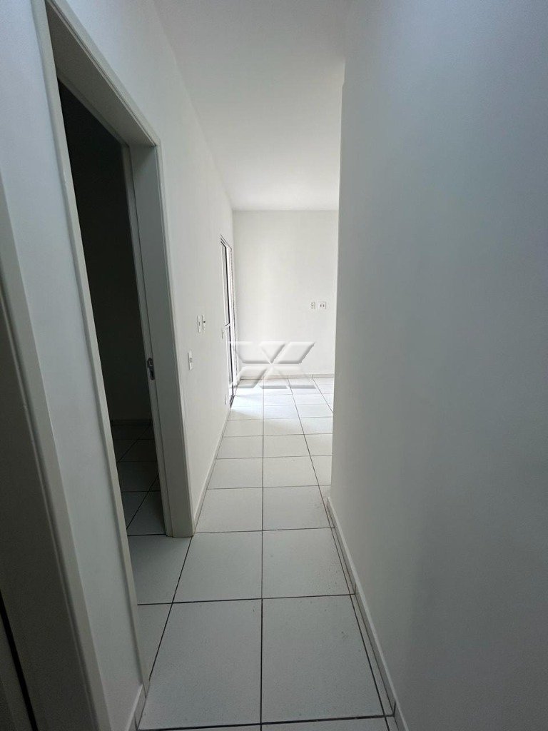 Apartamento à venda no Chácara Luza: Corredor