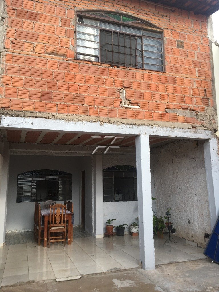 Casa à venda no Vila Nova: Varanda