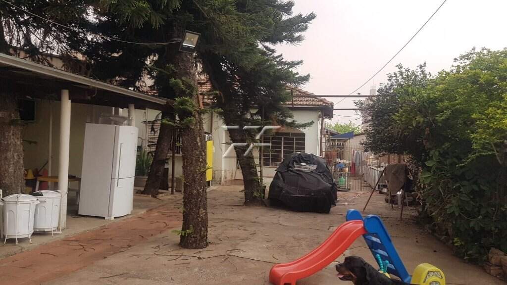 Casa à venda no Centro: Terreno