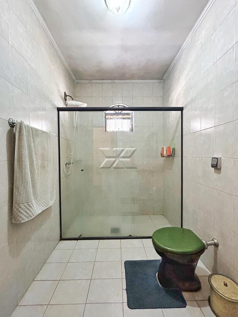 Casa à venda no Jardim Novo II: Banheiro social