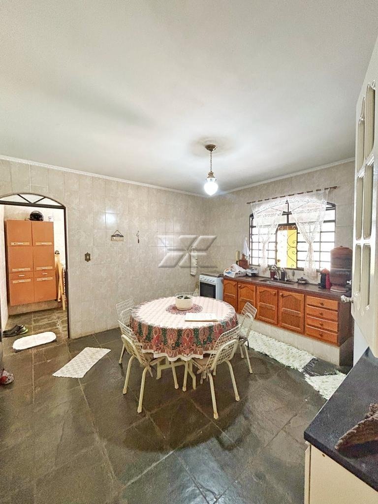 Casa à venda no Jardim Novo II: Cozinha