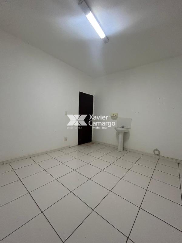 Sala/Conjunto Comercial para aluguel no Zona Central: Sala-Vista II