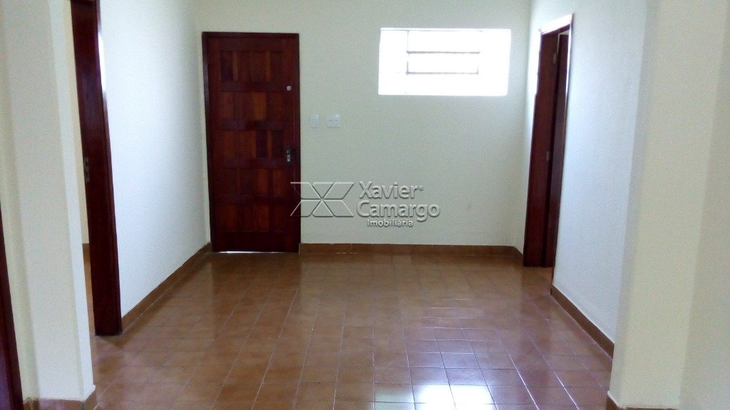 Casa à venda no Centro: Sala 2 ambientes