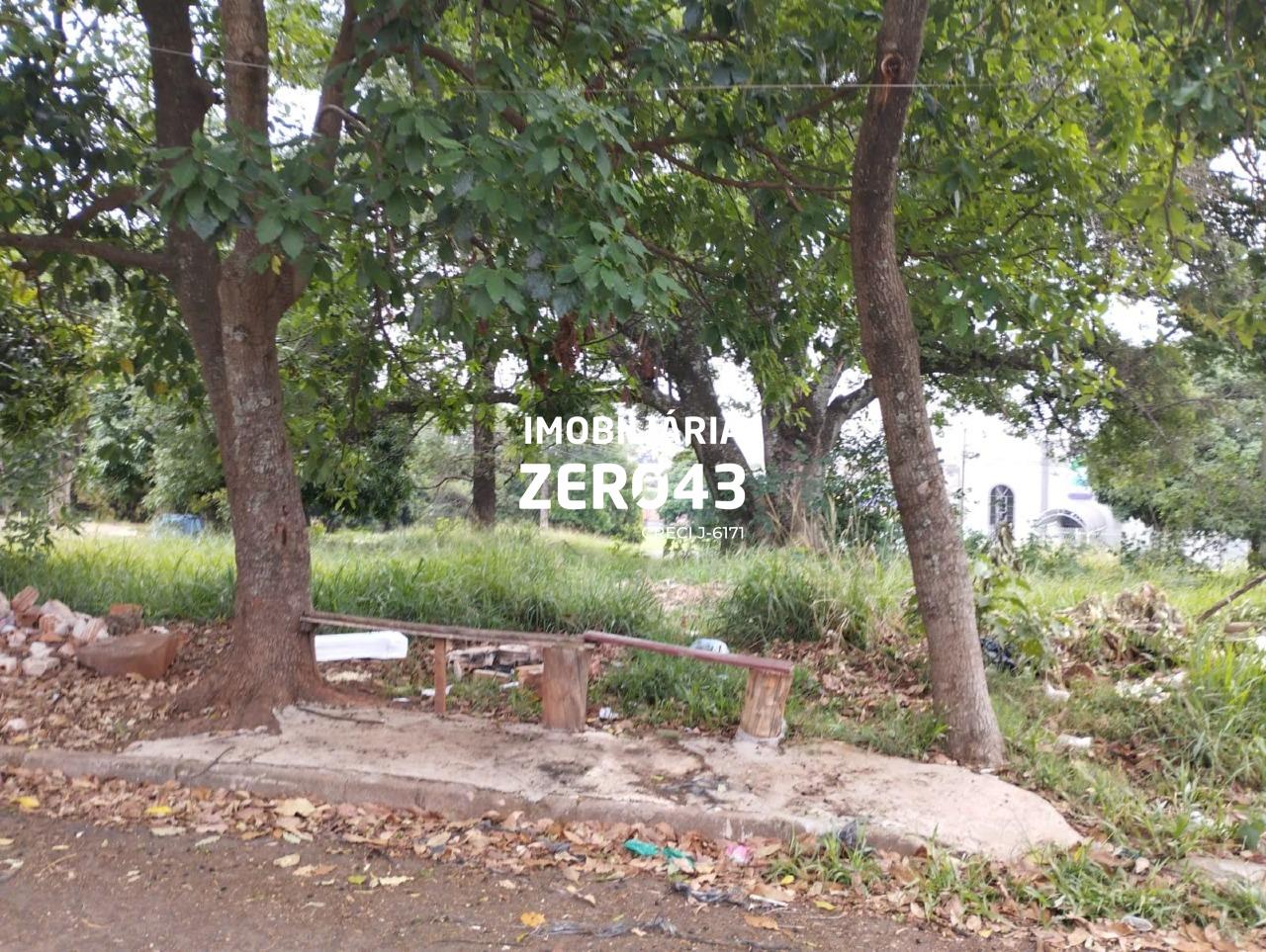 Terreno |  | | à venda | Conjunto Habitacional Maria Cecília Serrano de Oliveira | Londrina: 